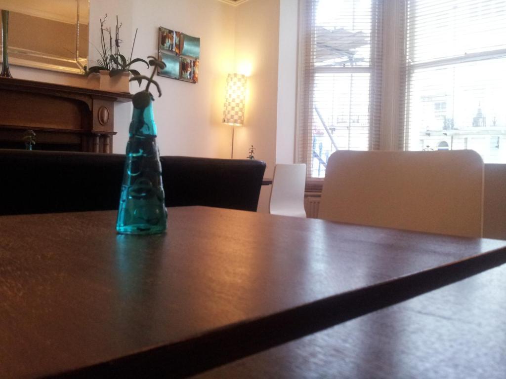 Amherst Hove Buitenkant foto